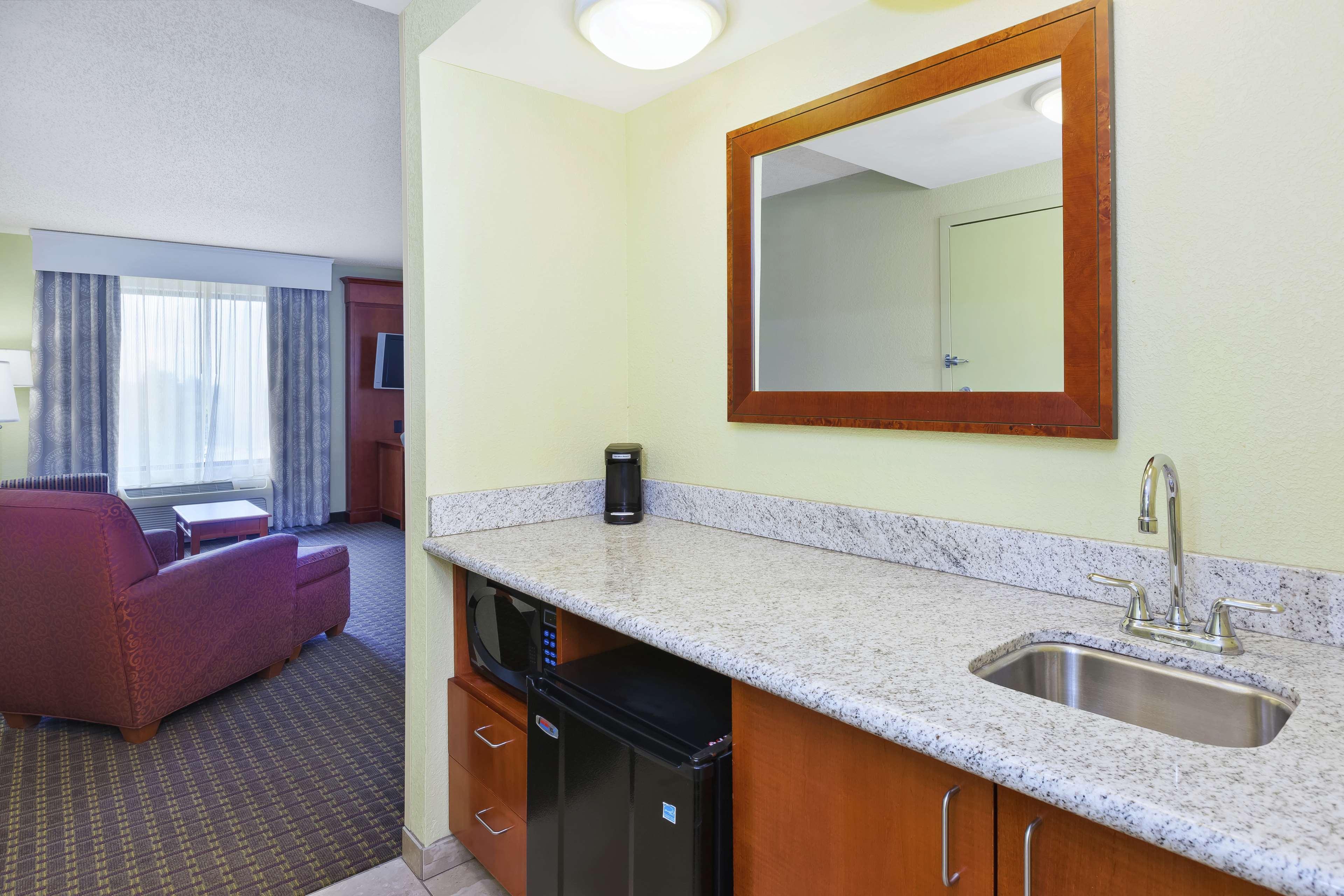 Hampton Inn & Suites Grand Rapids-Airport 28Th St Каскейд Экстерьер фото